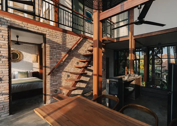 Vacation rental: Sanctuary Villas